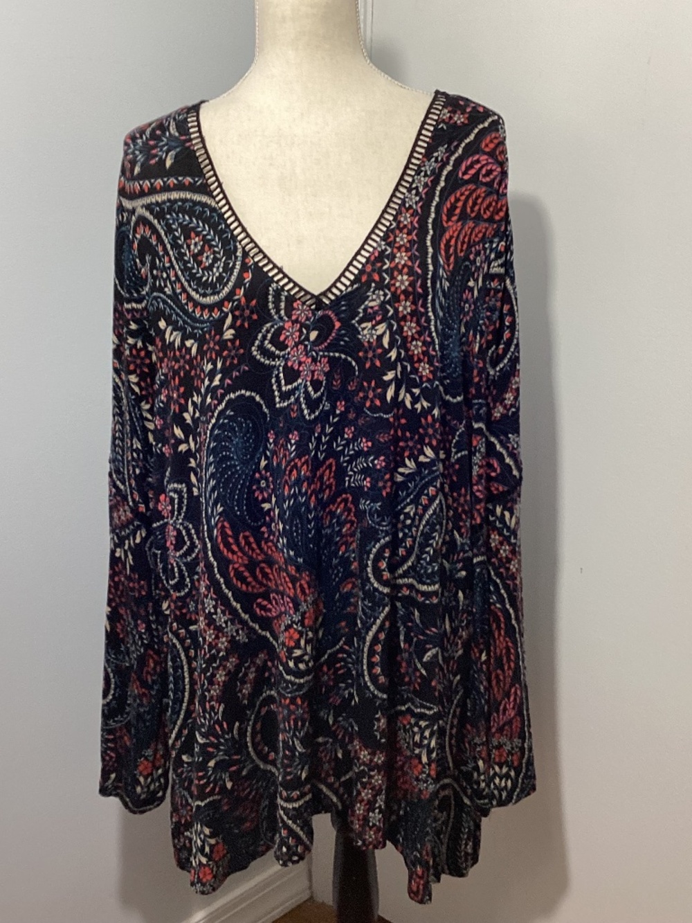 NWT JESSICA SIMPSON 3X GRAND PAISLEY LADRIA TUNIC CROCHET TRIM LONG BELL SLEEVES